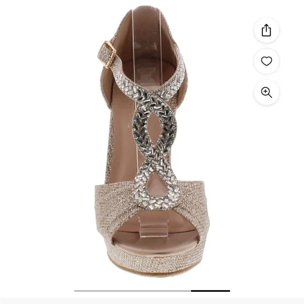De Blossom Collection Alina nude/gold Strappy heels